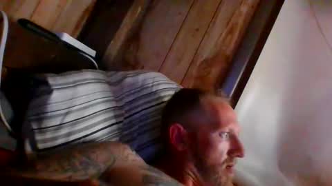 bharv69926743 online show from 11/22/25, 10:47