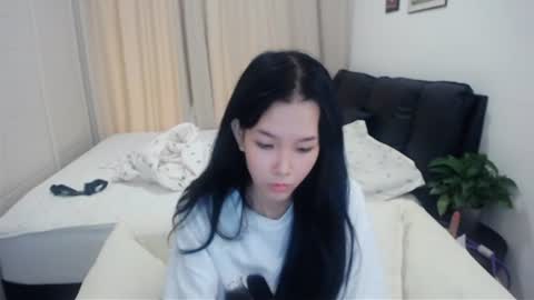 Snapshot of bhwuyulian chatting on 06/09/26, 03:40 bhwuyulian online show from 06/09/26, 03:40