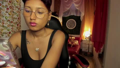 bianca and maxwell online show from 12/19/24, 01:07