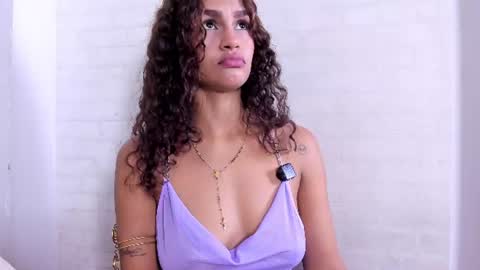 Snapshot of bianca_angel_ chatting on 07/10/26, 06:54 bianca_angel_ online show from 07/10/26, 06:54