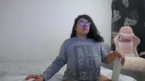 Bianca Tuesday to Sunday from 2am to 6am UTC-5 online show from 11/06/25, 09:21