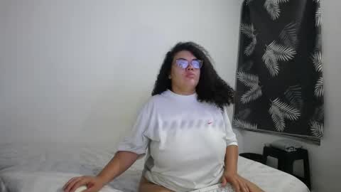 Snapshot of bianca_boobs chatting on 05/07/26, 09:14 Bianca Tuesday to Sunday from 2am to 6am UTC-5 online show from 05/07/26, 09:14