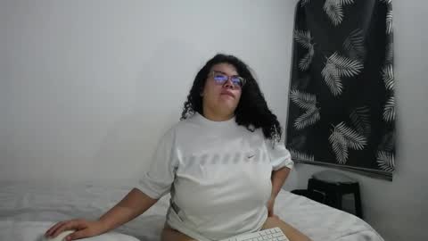 Snapshot of bianca_boobs chatting on 05/09/26, 09:14 Bianca Tuesday to Sunday from 2am to 6am UTC-5 online show from 05/09/26, 09:14