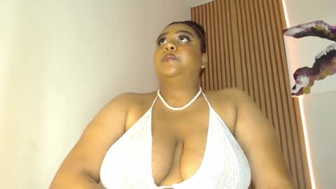 Snapshot of bianca_follerach_ chatting on 05/16/26, 06:50 Bianca Follerach online show from 05/16/26, 06:50