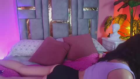 Bianca online show from 02/14/25, 09:13