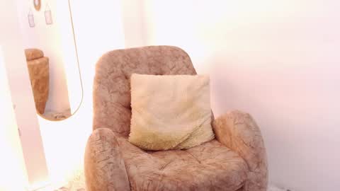 bianca_velvet online show from 04/01/26, 02:14