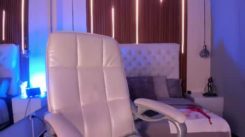 Snapshot of biancaferrer1 chatting on 06/18/26, 12:53 biancaferrer1 online show from 06/18/26, 12:53