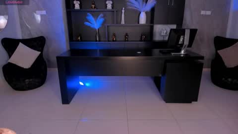 Bianca Pierce online show from 12/18/25, 11:38