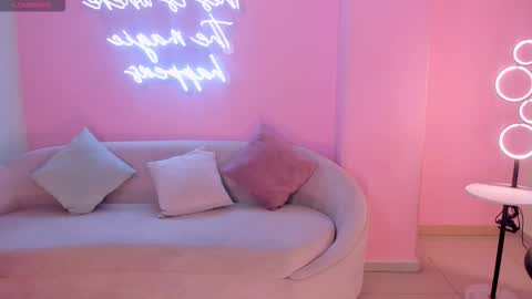 Bianca Pierce online show from 03/03/26, 12:00