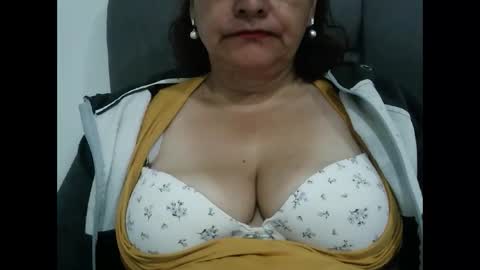 biancasteel online show from 04/21/26, 11:38