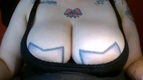 Snapshot of bianka_star_ chatting on 12/24/24, 03:26 bianca online show from 12/24/24, 03:26