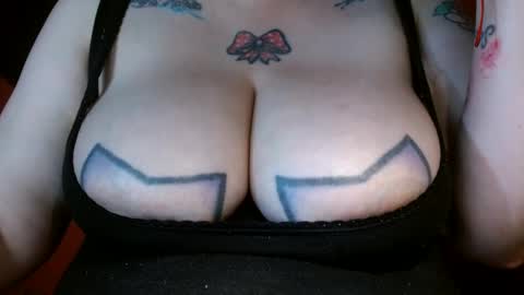 Snapshot of bianka_star_ chatting on 01/09/25, 10:31 bianca online show from 01/09/25, 10:31