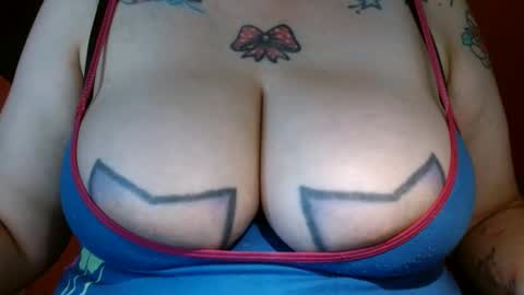 Snapshot of bianka_star_ chatting on 01/10/25, 02:34 bianca online show from 01/10/25, 02:34