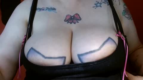 Snapshot of bianka_star_ chatting on 01/15/25, 04:00 bianca online show from 01/15/25, 04:00