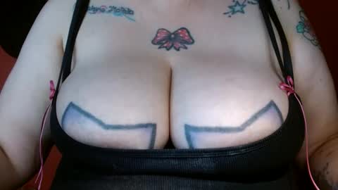 Snapshot of bianka_star_ chatting on 01/22/25, 10:37 bianca online show from 01/22/25, 10:37