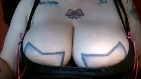 Snapshot of bianka_star_ chatting on 02/07/25, 03:30 bianca online show from 02/07/25, 03:30