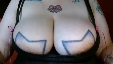 Snapshot of bianka_star_ chatting on 02/22/25, 02:30 bianca online show from 02/22/25, 02:30