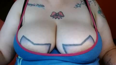 Snapshot of bianka_star_ chatting on 03/03/25, 04:14 bianca online show from 03/03/25, 04:14