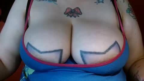 Snapshot of bianka_star_ chatting on 03/07/25, 12:23 bianca online show from 03/07/25, 12:23