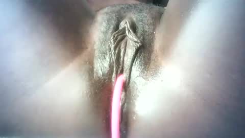 pretty online show from 02/21/25, 05:56