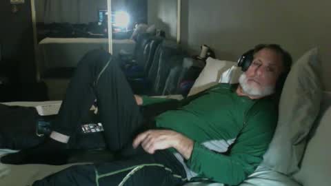 Snapshot of bibabe8 chatting on 10/30/25, 03:41 bibabe8 online show from 10/30/25, 03:41