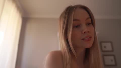 Snapshot of bibi_it_is chatting on 02/22/25, 05:34 Bibi online show from 02/22/25, 05:34