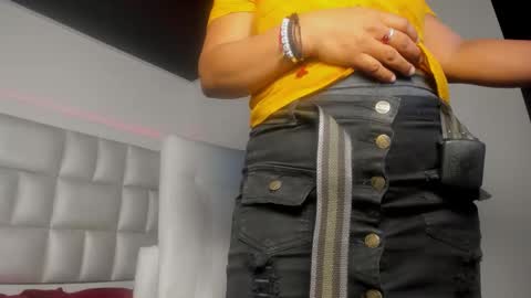 bibiana_js_ online show from 10/01/25, 12:00