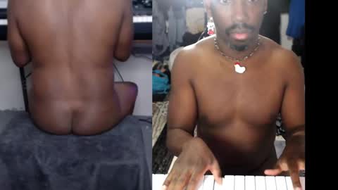 BicepsandFrot online show from 09/22/25, 06:26