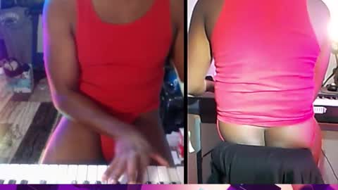 BicepsandFrot online show from 11/08/25, 03:07