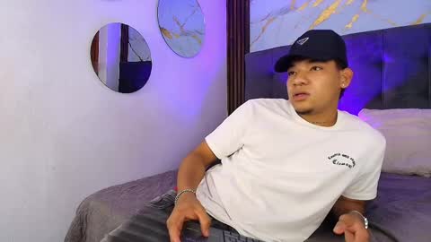 Bick Khonn online show from 05/21/26, 08:05
