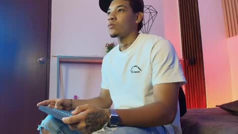 Bick Khonn online show from 06/02/26, 07:49