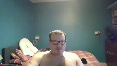 bigdan1986 online show from 02/16/25, 02:00