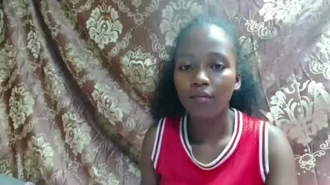 bienvenue987832 online show from 03/27/26, 08:30