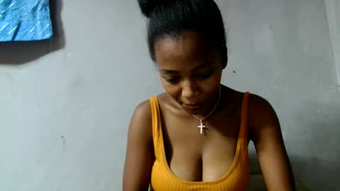 Snapshot of bienvenue987832 chatting on 05/18/26, 06:19 bienvenue987832 online show from 05/18/26, 06:19