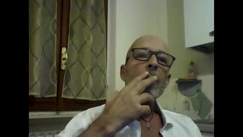 Snapshot of big23italy chatting on 09/21/25, 06:20 big23italy online show from 09/21/25, 06:20