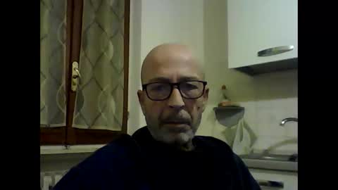 Snapshot of big23italy chatting on 10/07/25, 05:48 big23italy online show from 10/07/25, 05:48