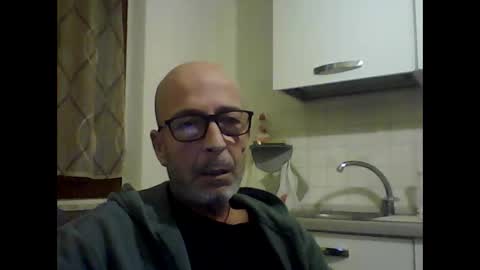 Snapshot of big23italy chatting on 10/19/25, 05:57 big23italy online show from 10/19/25, 05:57