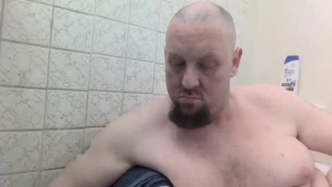 Snapshot of big_balls_1232 chatting on 02/02/26, 09:52 big_balls_1232 online show from 02/02/26, 09:52
