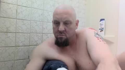 Snapshot of big_balls_1232 chatting on 02/03/26, 09:03 big_balls_1232 online show from 02/03/26, 09:03