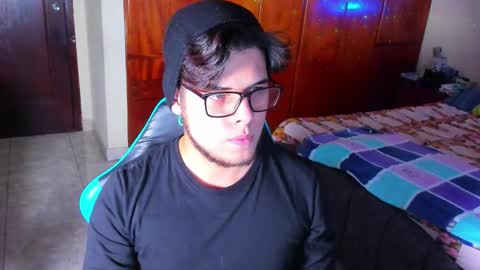 Logan Sprouse online show from 10/24/25, 08:27