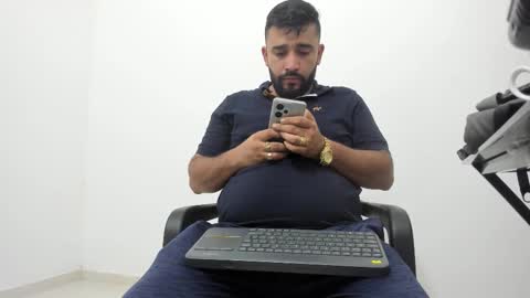 Tommy online show from 10/26/25, 05:30