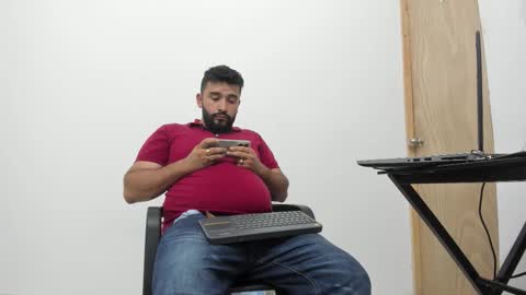 Tommy online show from 11/02/25, 05:37