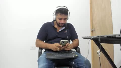 Tommy online show from 12/20/25, 08:27