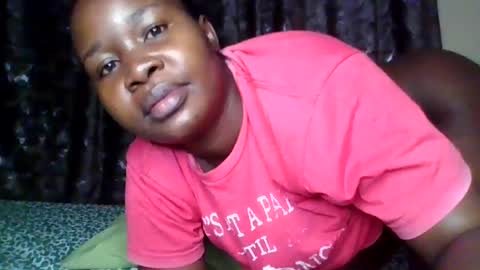 Snapshot of big_diva chatting on 06/18/26, 08:02 big_diva online show from 06/18/26, 08:02