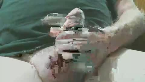 Shaved Dad horny looking for a buddy online show from 09/14/25, 09:08