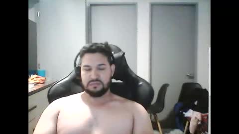 latinBoyHuge online show from 12/19/24, 12:12