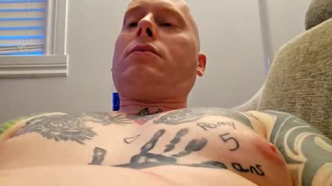 big_mat1988 online show from 04/14/26, 11:11