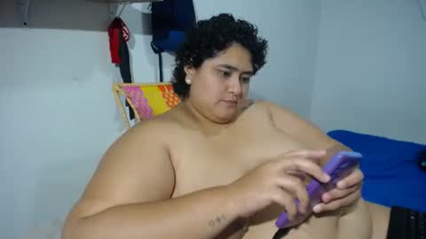 Snapshot of big_small_horny chatting on 09/10/25, 02:22 Milena And Luz online show from 09/10/25, 02:22