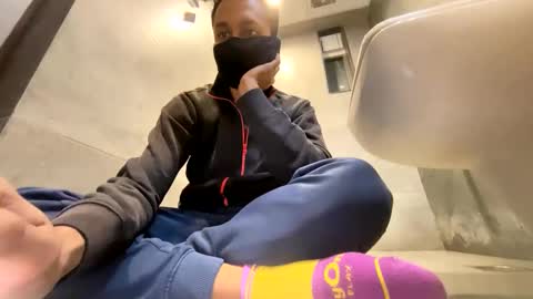 Snapshot of bigasian20177 chatting on 01/18/25, 10:06 Your toy online show from 01/18/25, 10:06