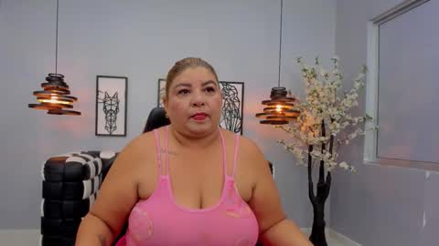 BigAssMaturee online show from 12/05/25, 11:30